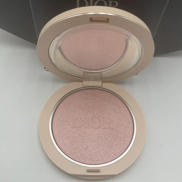 Dior Forever Couture Luminizer in 02 Pink Glow - BNIB & Discontinued